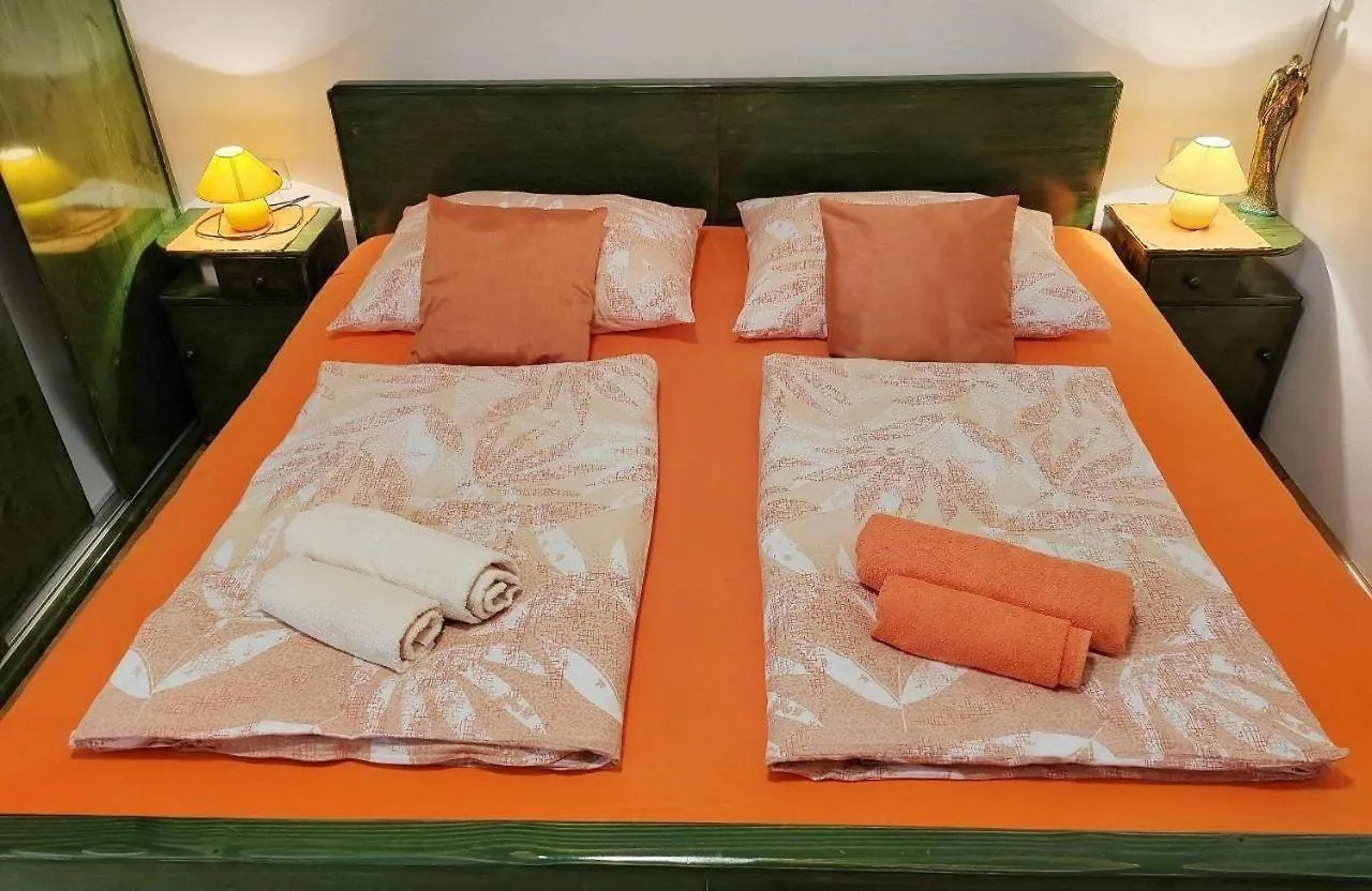 Apartments By The Sea Barbat, Rab - 22424 Rab Town
